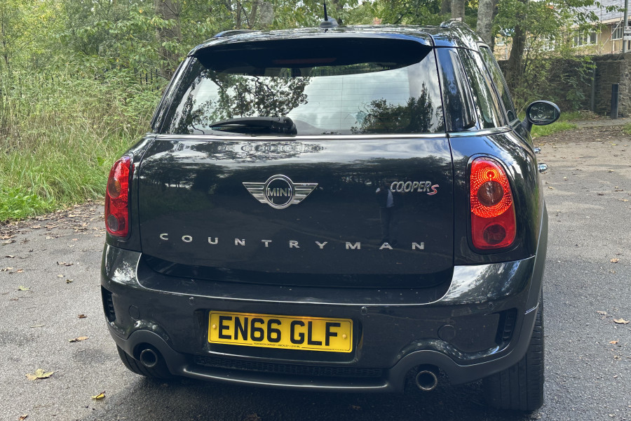 MINI Cooper Countryman 