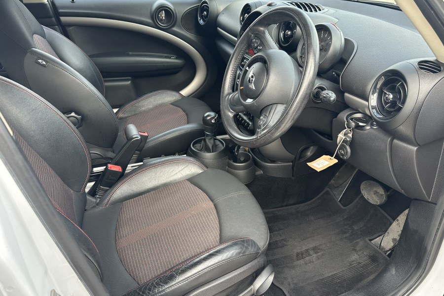 MINI Cooper Countryman 