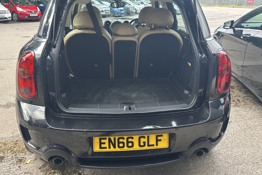MINI Cooper Countryman 